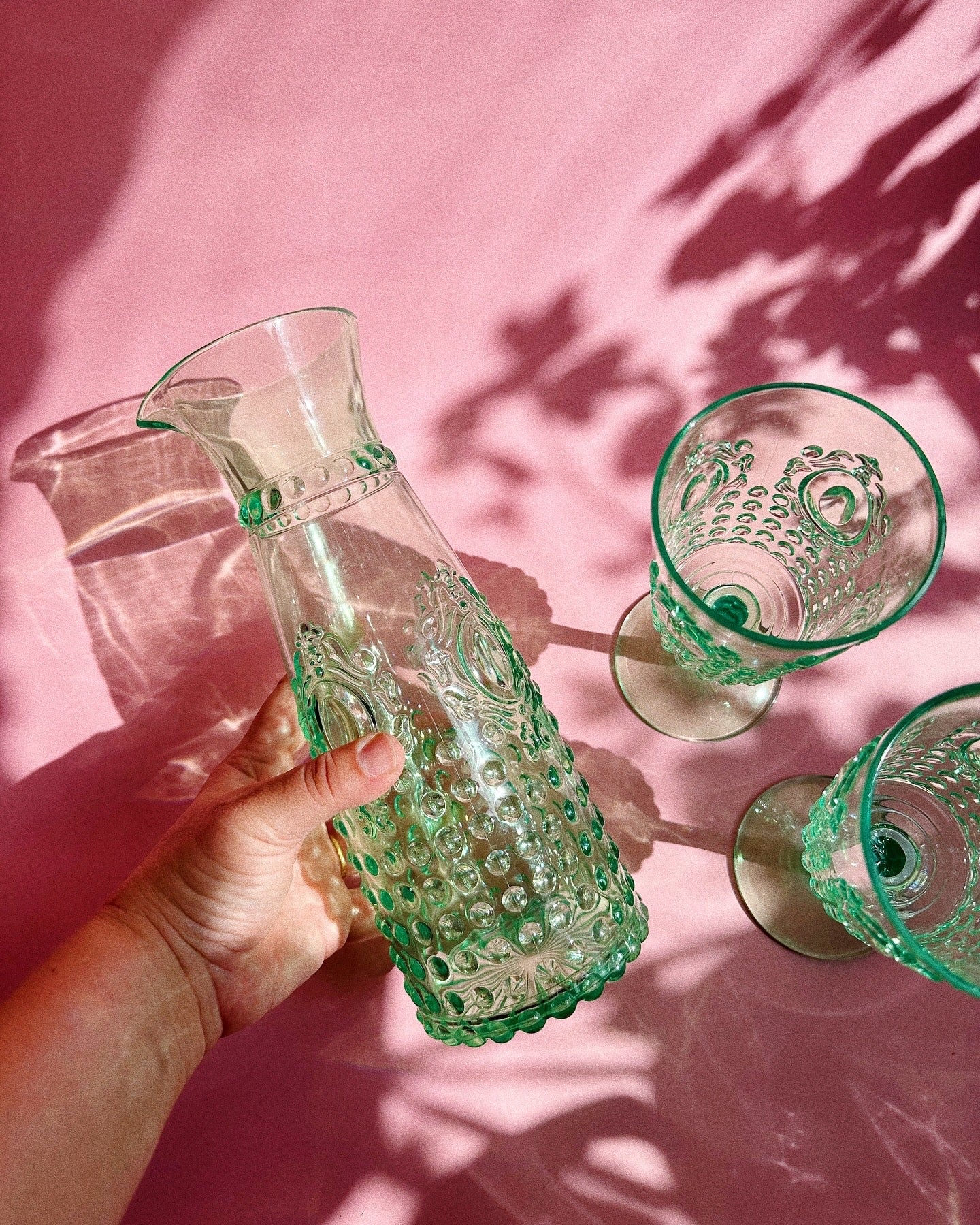 Beautiful Vintage Green Acryllic Pitcher & Glasses