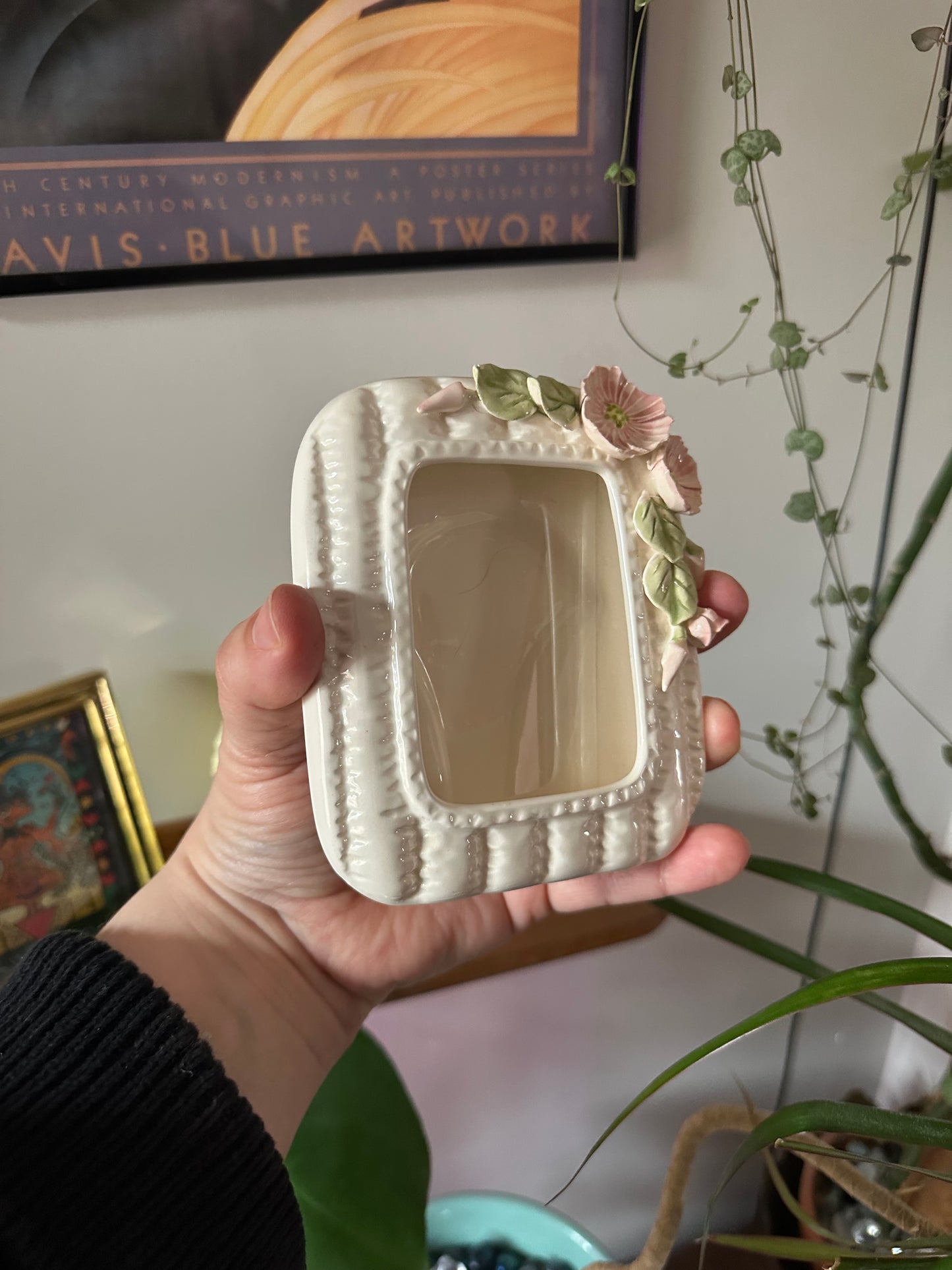 Sweet Porcelain Floral Pictue Frame 3 x 5 Photo