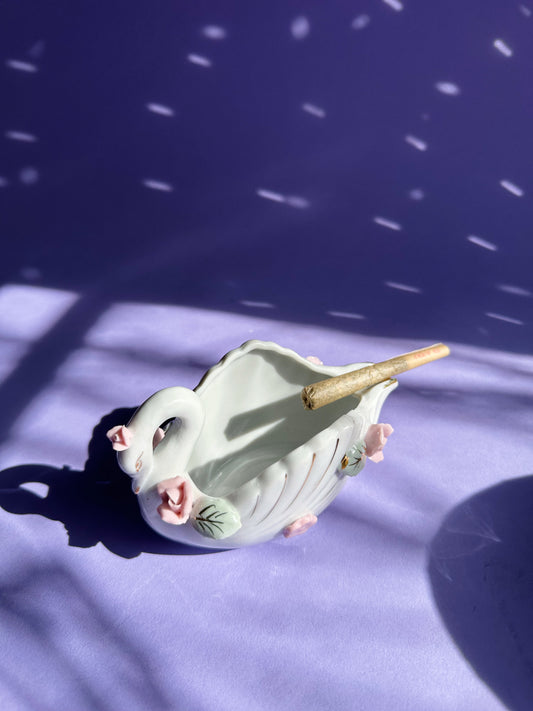 Vintage Porcelain Swan Ashtray
