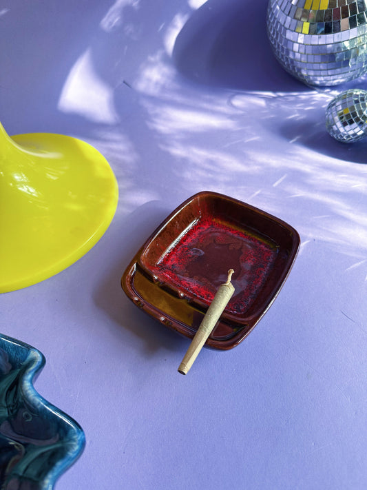 Vintage McMaster K1 Pottery Canada Ashtray / Throw / Ring Dish