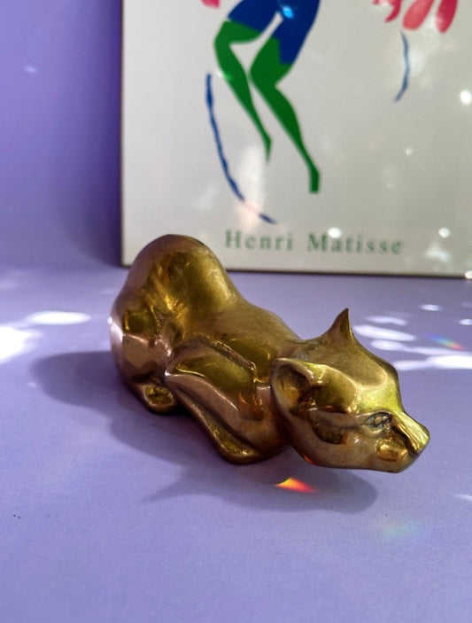Vintage Brass Crouching Cat Figurine Sculpture 7” x 4”