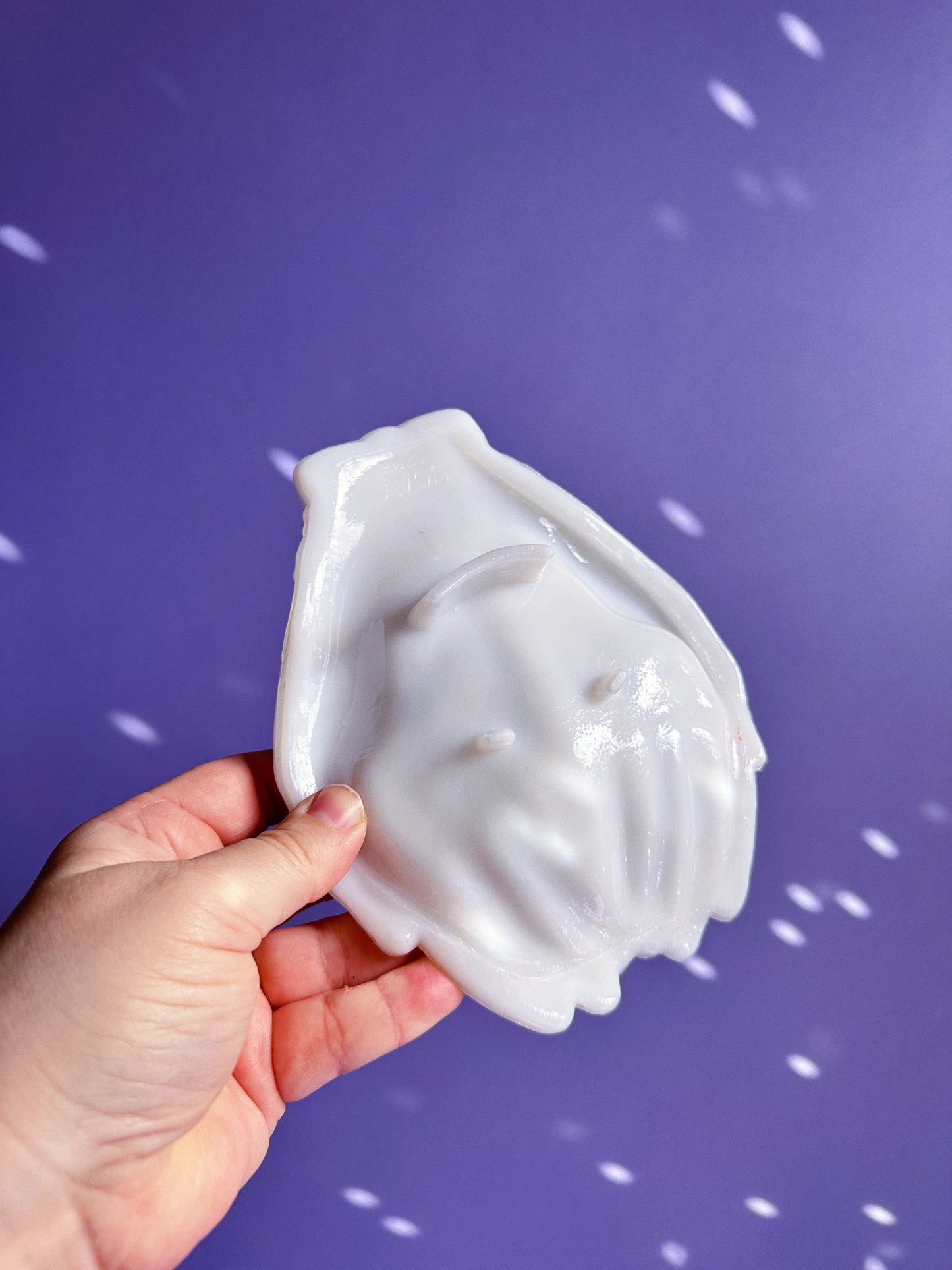 Vintage Avon Touch Of Beauty Open Hands White Milk Glass Soap Trinket Dish