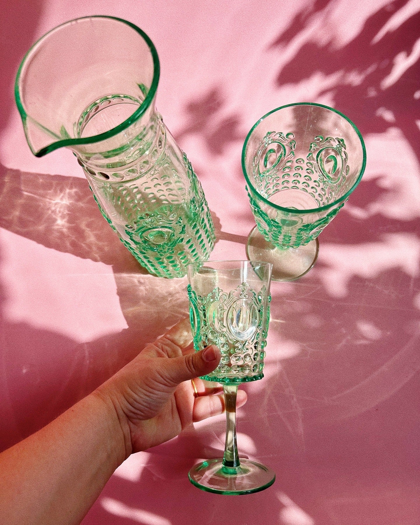 Beautiful Vintage Green Acryllic Pitcher & Glasses