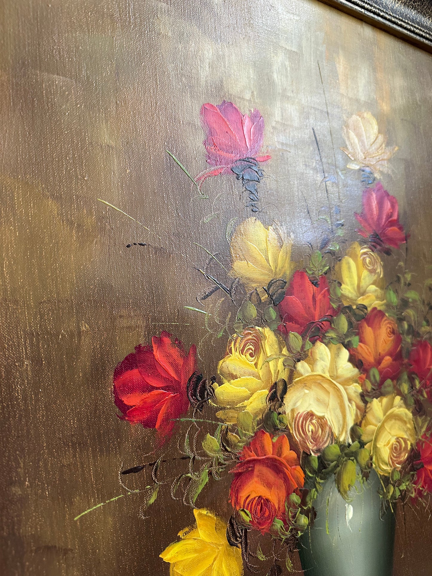 Beautiful Signed Vintage Still Life Original Oil on Canvas Bouquet Of Flowers