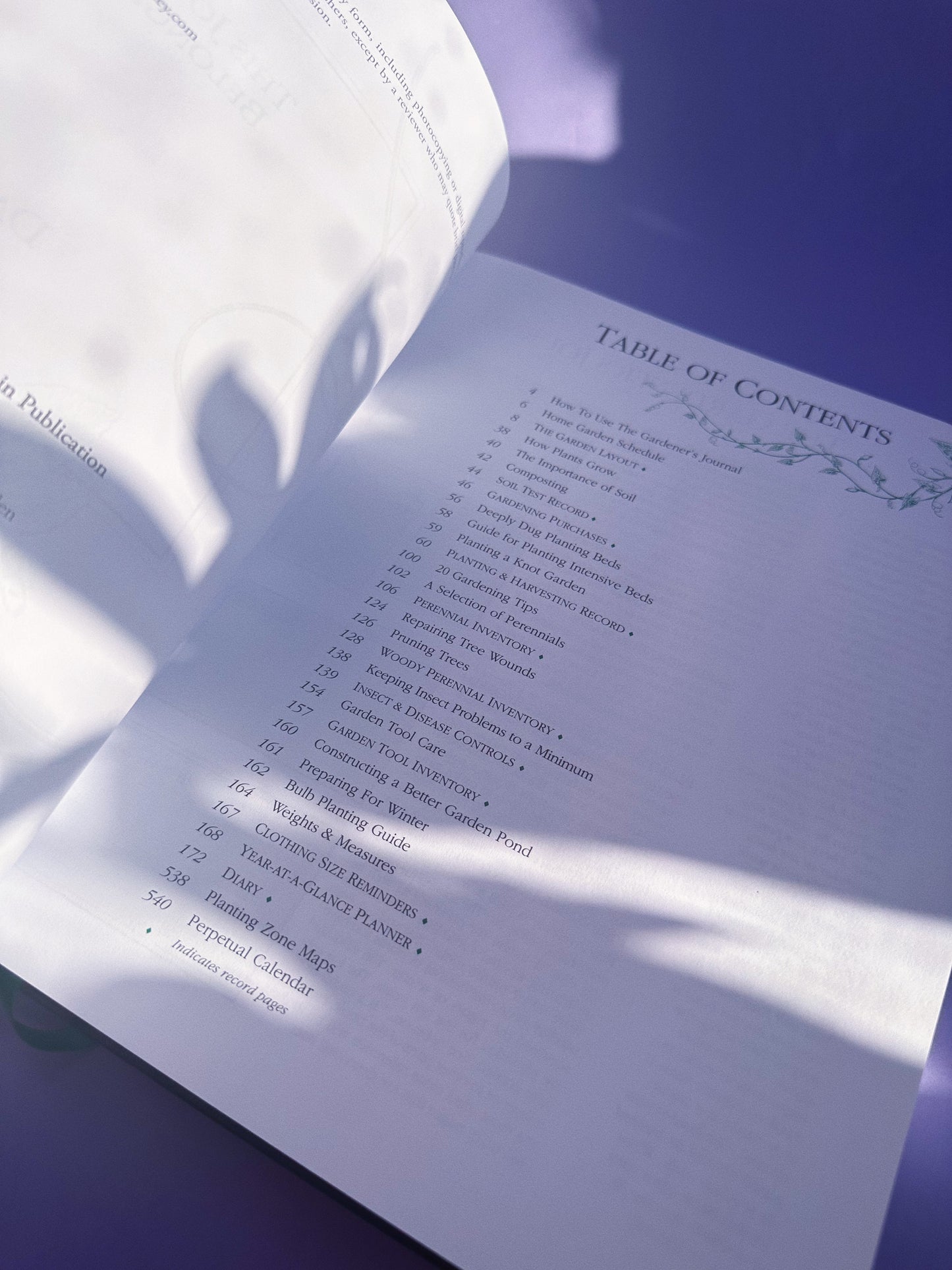 Gardener’s Journal A Ten Year Chronicle Of Your Garden Robert R Lunan Lee Valley