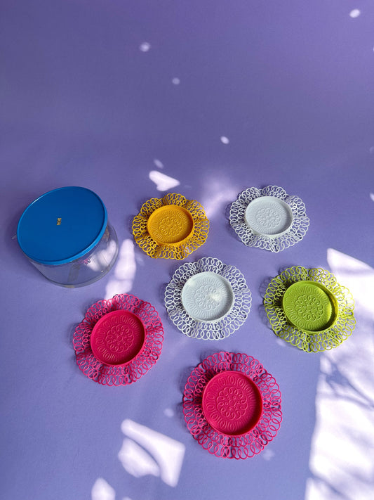 Vintage Lustro-Ware Plastic Lace Ruffled Edge Coasters Set of 6 Original Box Japan