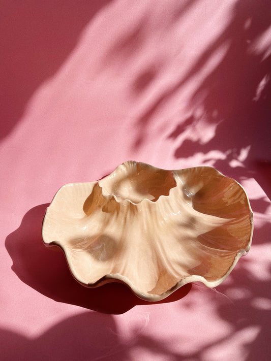 Vintage Peach Sea Shell / Clam Shell Dish