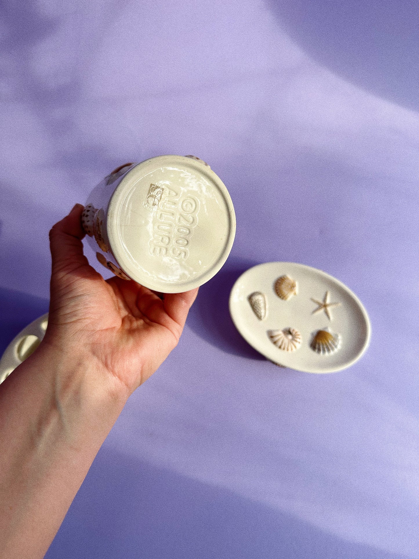 Early 2000s Ceramic Seashell Washroom Set