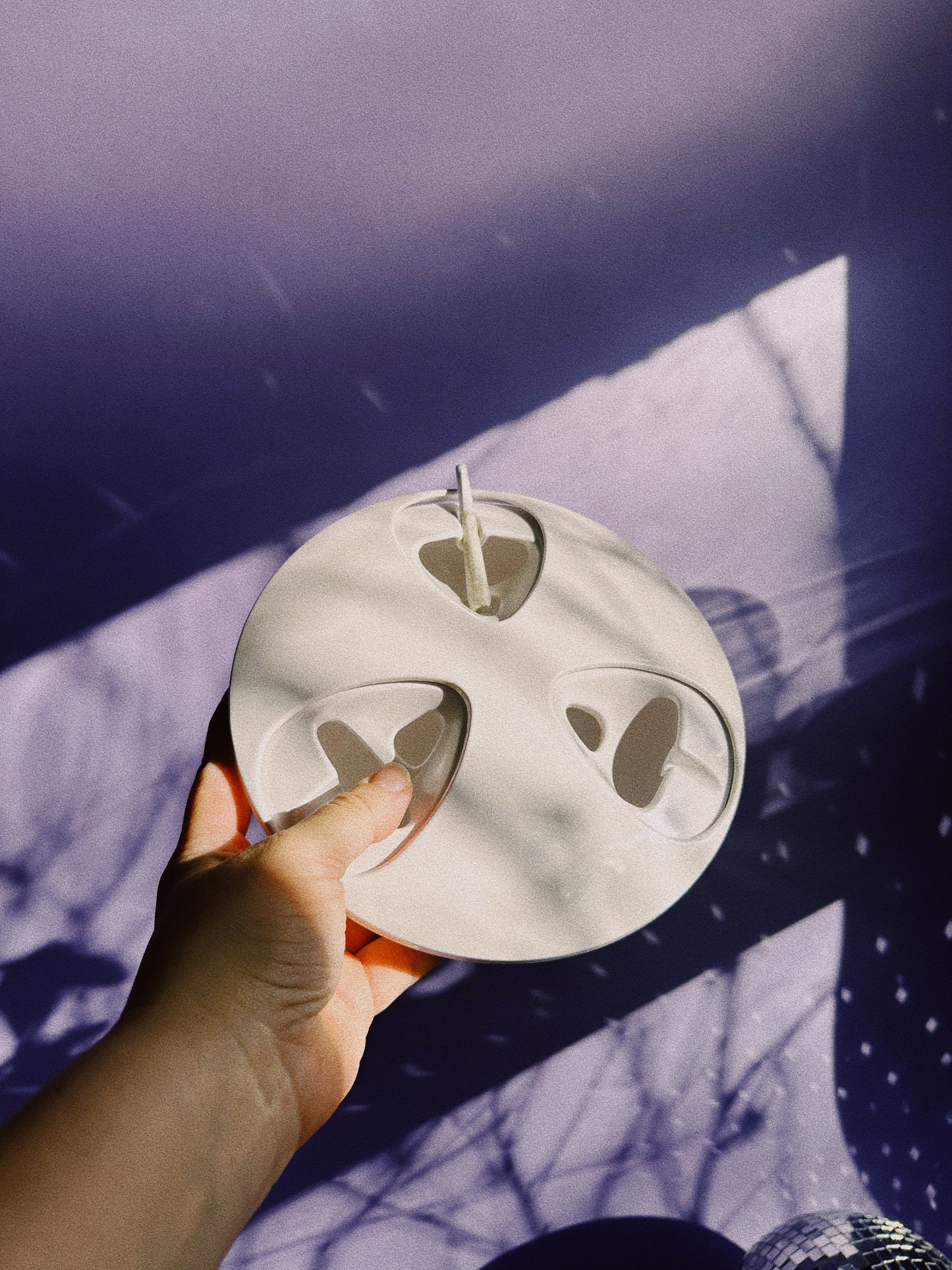 1960s Danaware Melamine MCM UFO Space Age Spinning Saucer White Ashtray