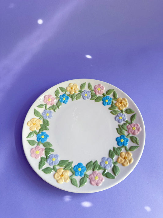 Sweet Vintage 3D Floral Ceramic Plate