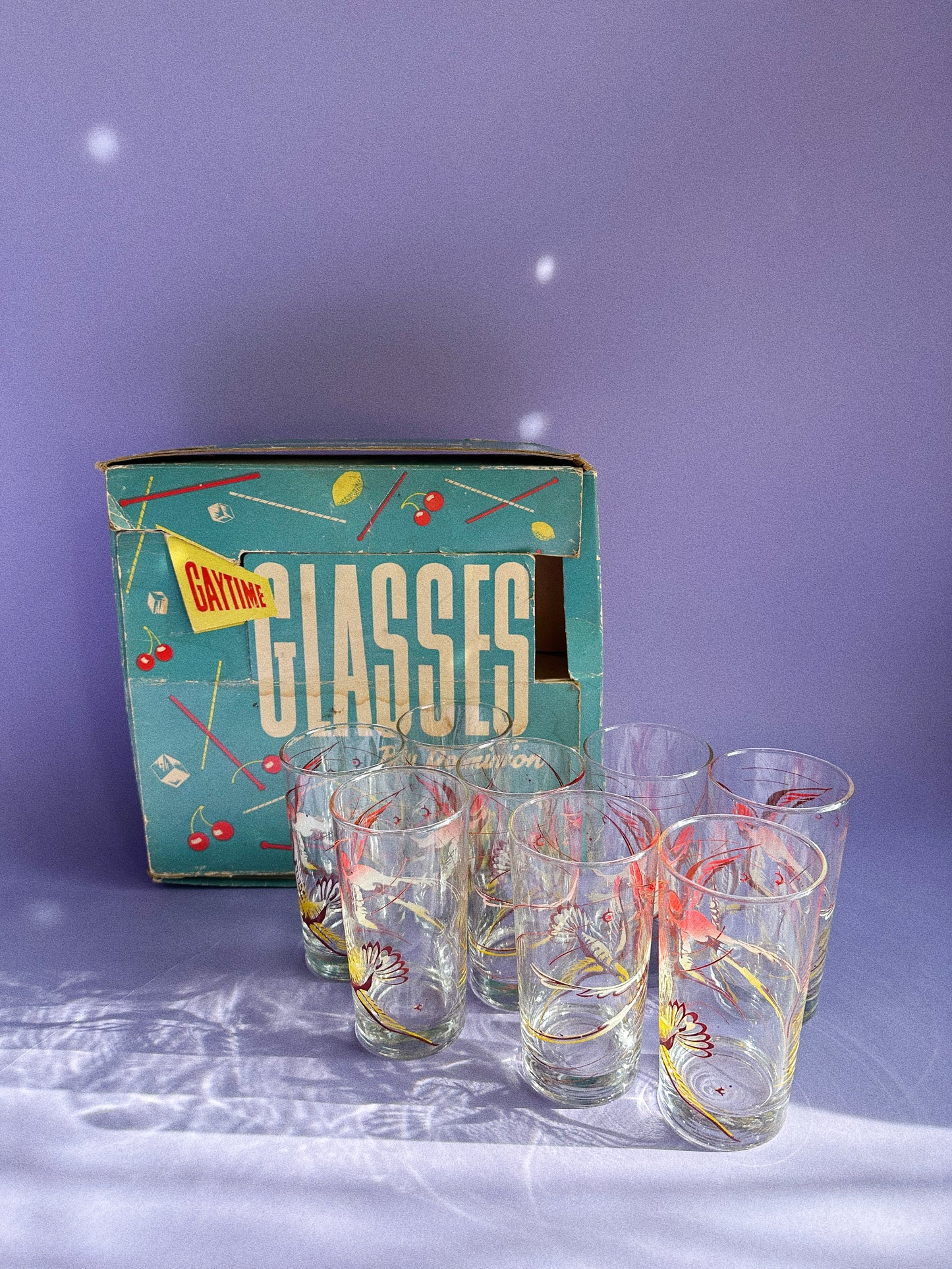 Vintage 1960s Cocktail Glass Set of 8, Red and Yellow Birds In Box Gaytime Glass