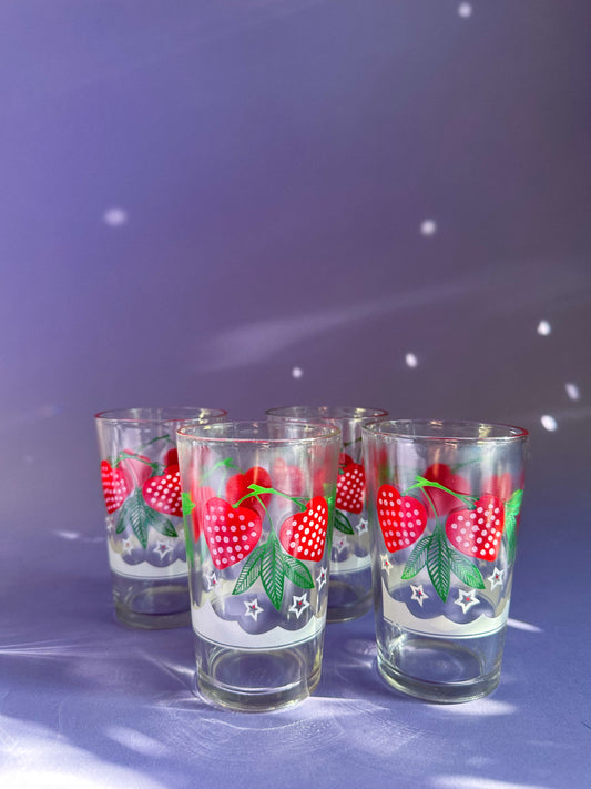Sweet Vintage Strawberry Set of 4 Juice Glasses