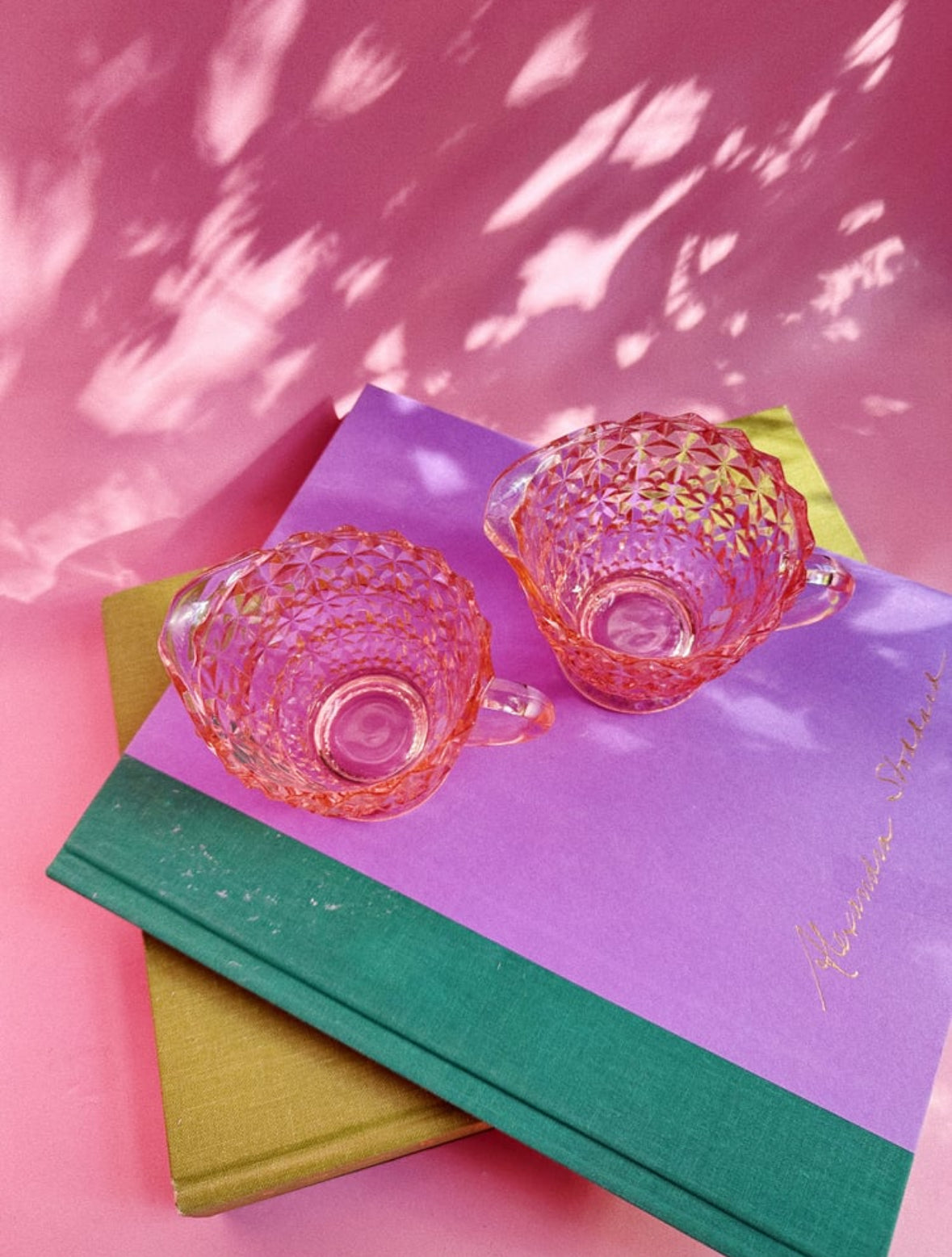 Pair Of Jeanette Glass Buttons and Bows Pattern Pink Depression Creamers